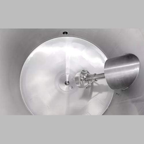 Ystral Jetstråle - Ger högre tryckuppsättning av flödet jämfört med frihängande propellrar vilket ger snabbare inblandning vid högre eller större viskositetsskillnader. Sparar tid effektivt.